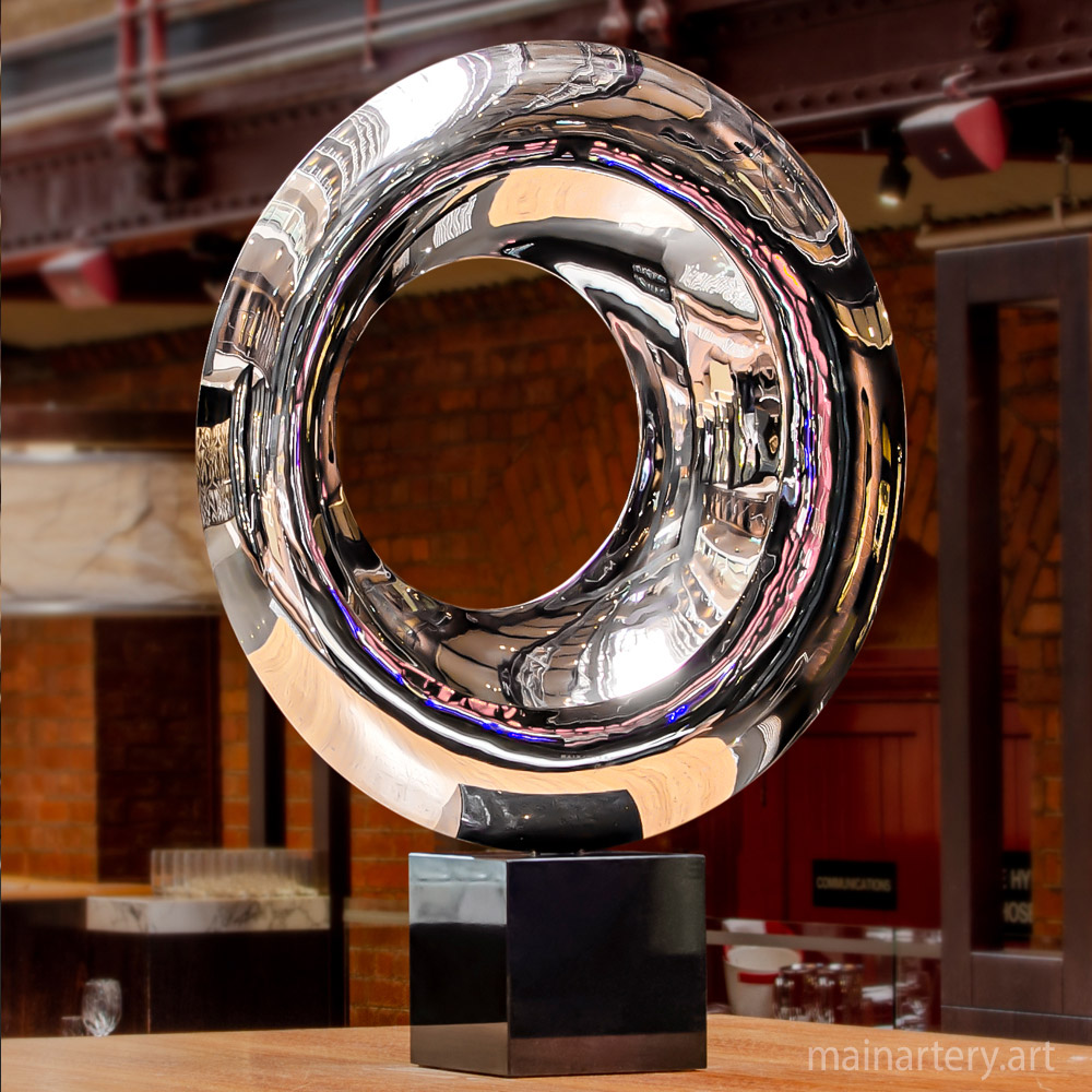 Cover: Luna Sculptures