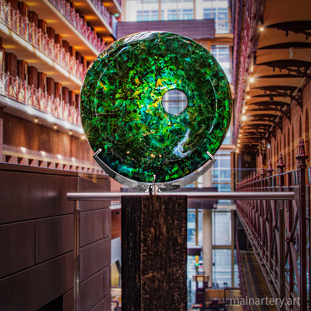 Cover: Hotel Décor Fine Art Stainless Sculpture