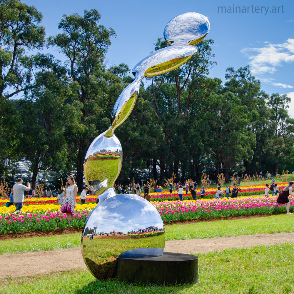 Cover: Morph Sculpture