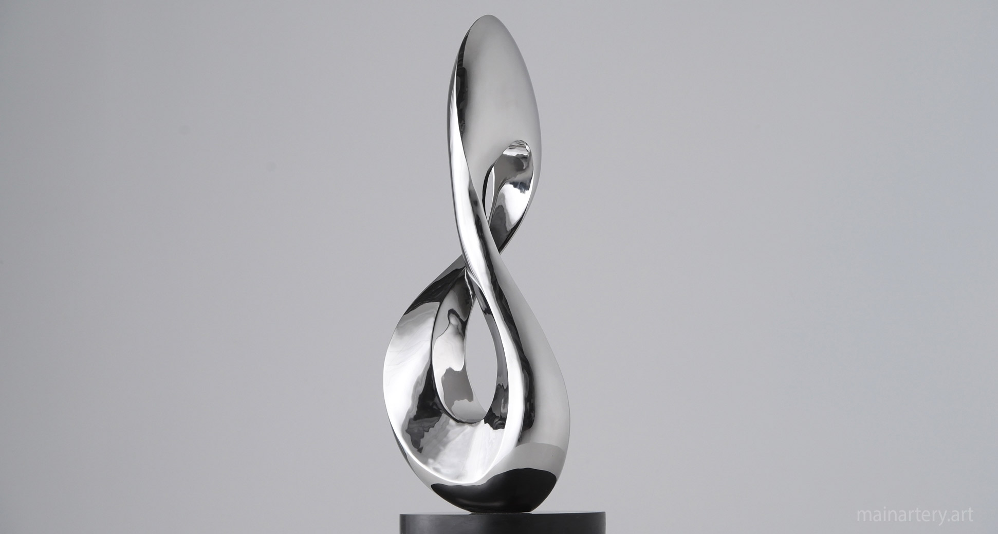 small stainless contemporary abstract sculpture image