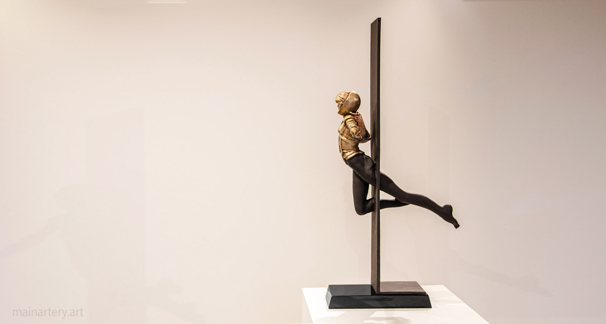 flight sculpture image