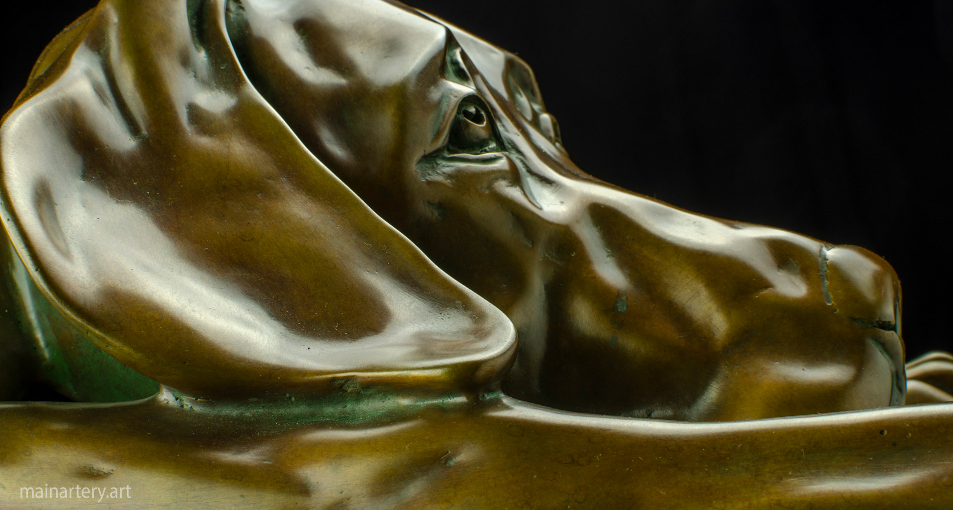 interior patina contemporary commemorative sculpture image