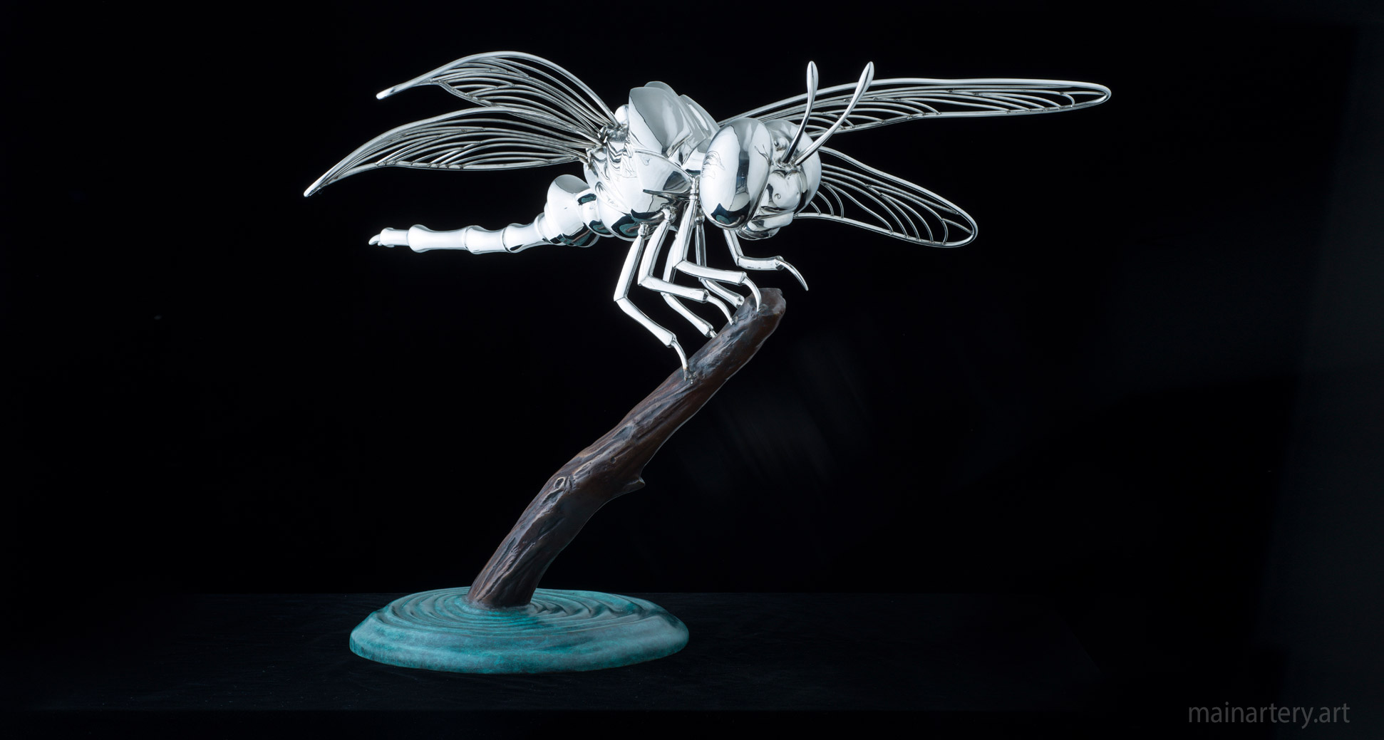 small bronze tabletop dragonfly artwork image