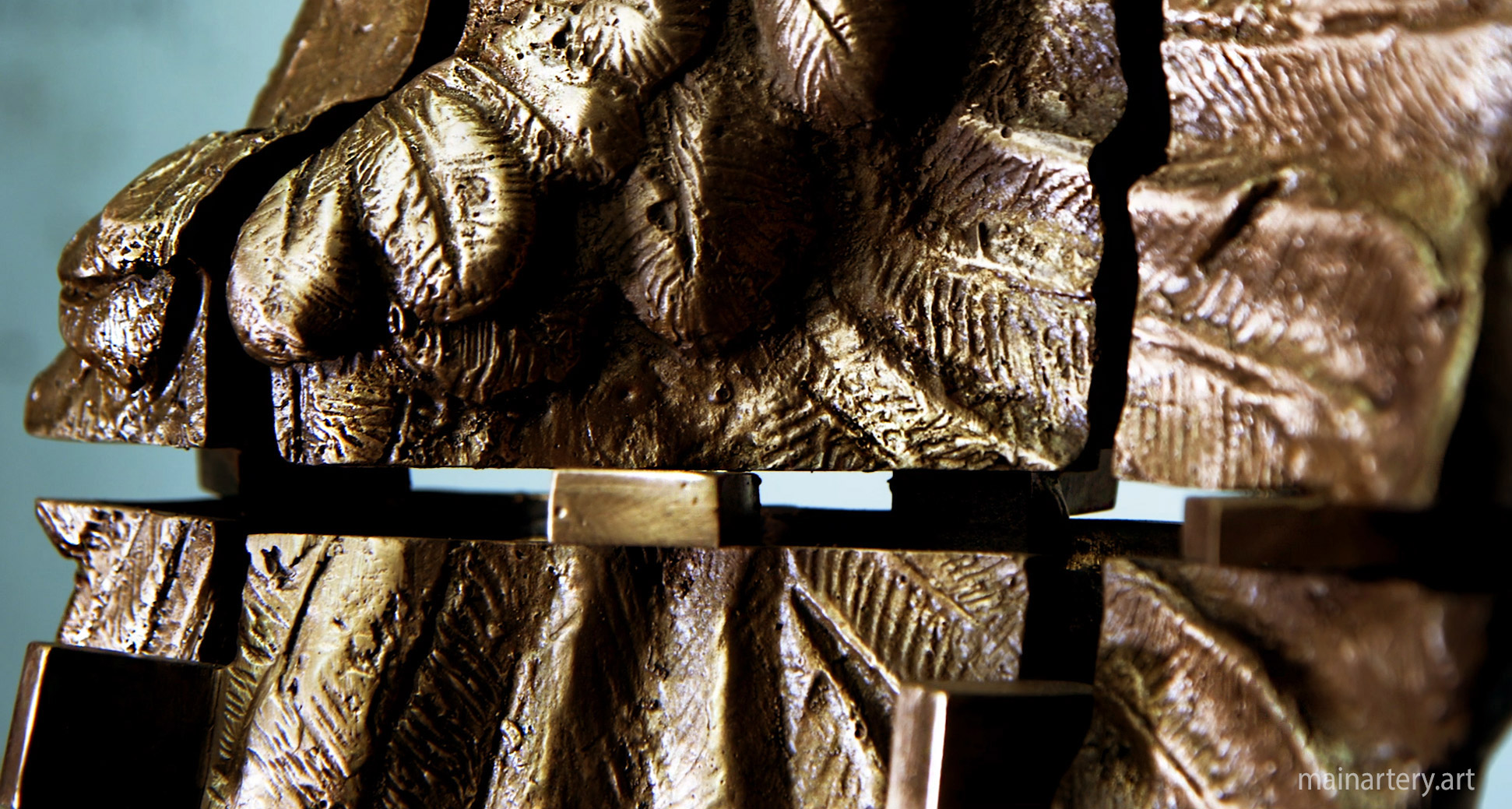 Anatomy of Love Sculpture, image 2, showcasing the intricate design of interconnected hearts