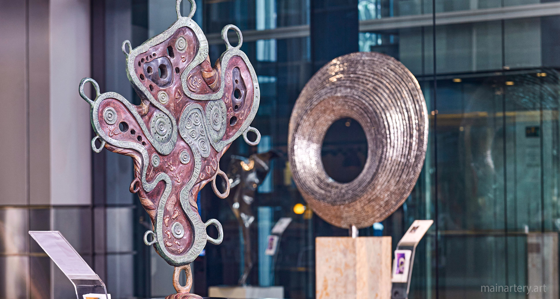 freestanding silicon bronze commercial sculpture image