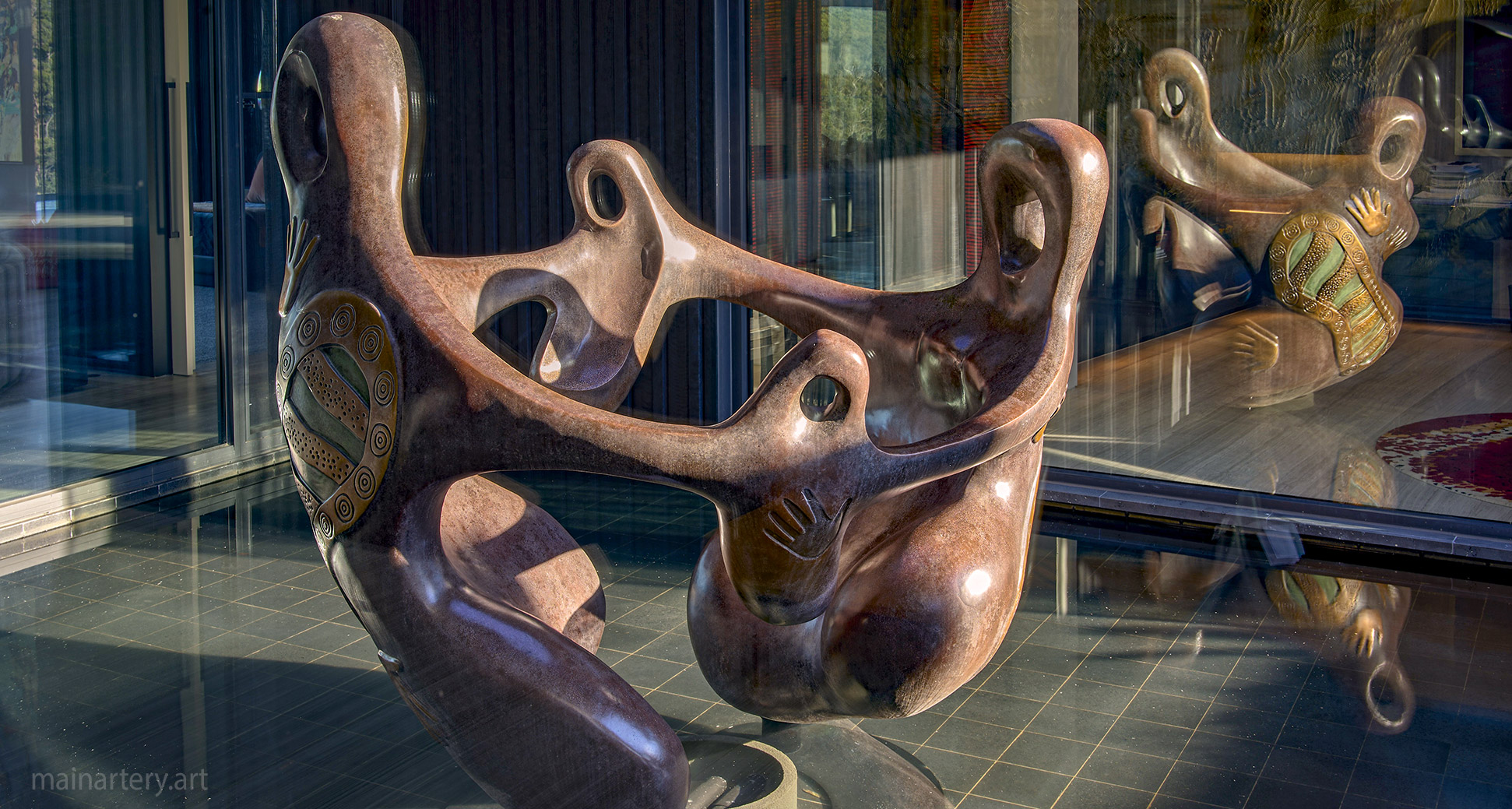 Huge Bronze Multi-Patina Indigenous Australian Collaboration Water Feature, a masterpiece of cultural and artistic integration