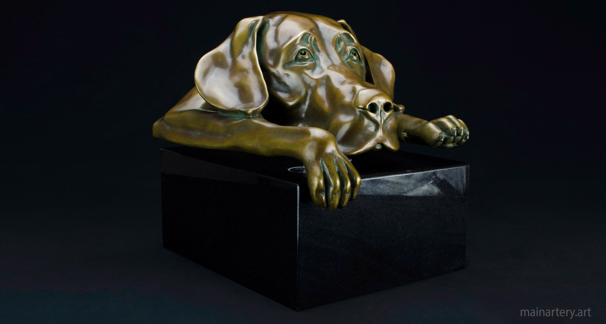 tabletop metal contemporary interior sculpture image